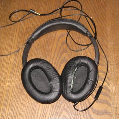 Bose QuietComfort 15 Acoustic Over-Ear Headphones 2010s - Black/Silver image 1