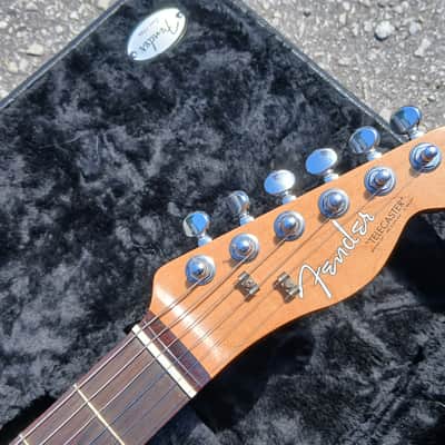 Fender Chrissie Hynde Road Worn Telecaster 2020's - Blue image 2