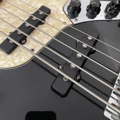 Fender American Deluxe Jazz Bass V 1996 image 3