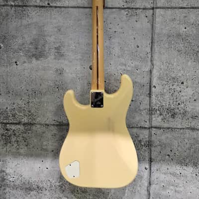 Fender Stratocaster Elite 1983 Made in United States Electric Guitar with Case - Artic White image 8