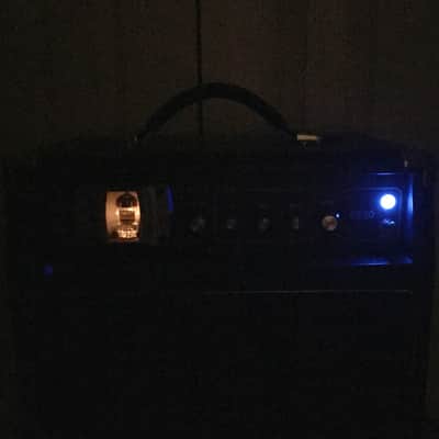 Kustom Deep End DE50 Bass Amp image 11