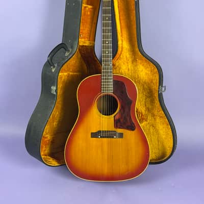 Gibson J-45 1967 - Cherry Sunburst image 16