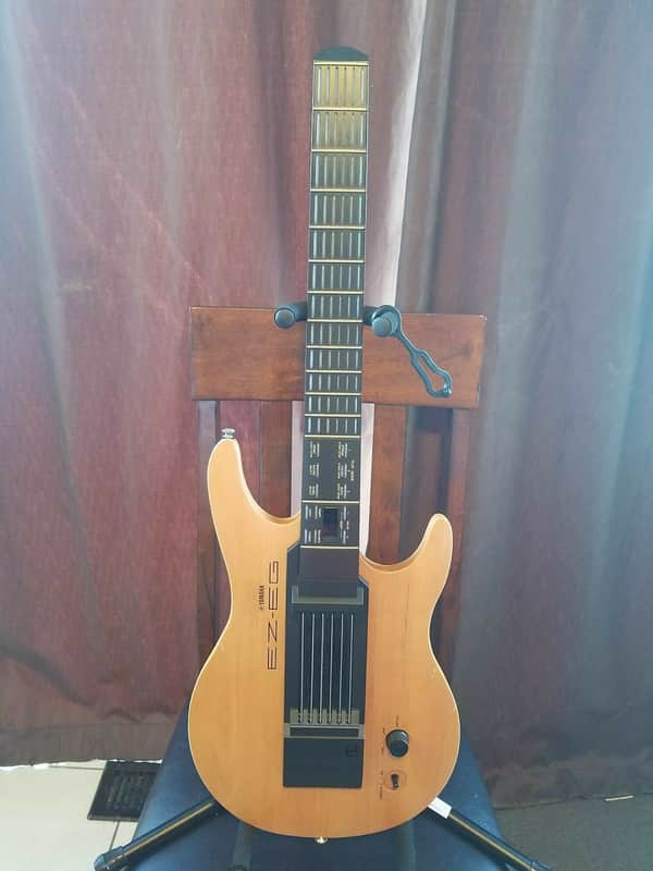 Yamaha EZ EG Digital Guitar Synthesizer image 1