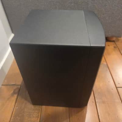 JBL LSR308 8 Inch Powered Studio Monitor Pair and JBL LSR310S 10 Inch Powered Studio Subwoofer image 10