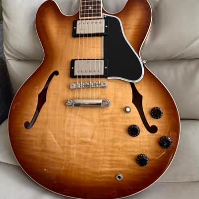 Gibson Custom Shop ES-335 _ 2010 - Figured Light Burst image 1