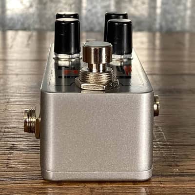 Electro-Harmonix EHX Pico Pitch Fork Polyphonic Pitch Shifter Guitar Effect Pedal image 3