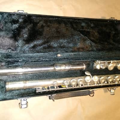 Yamaha YFL-225SII Flute, Japan, with case image 1