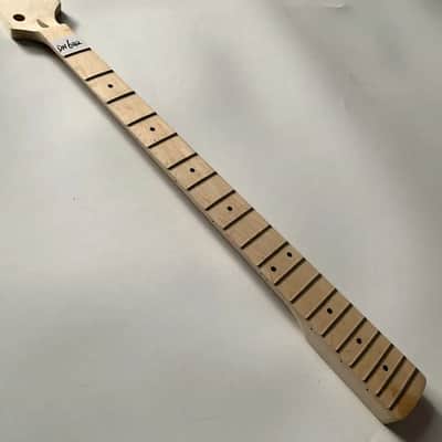 Maple Wood 4 String Bass Neck, 20 Frets Fretboard image 10