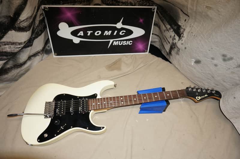 Charvel CSM-1G csm1g HSH Electric Guitar Vintage 1980s White image 1