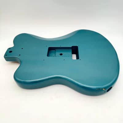 Fernandes Native Body Relic Metallic Blue BB6275 image 6