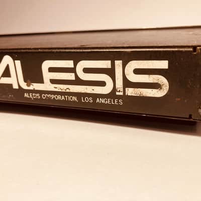 Alesis Midiverb II 16-Bit Digital Effects Processor 1990s image 9