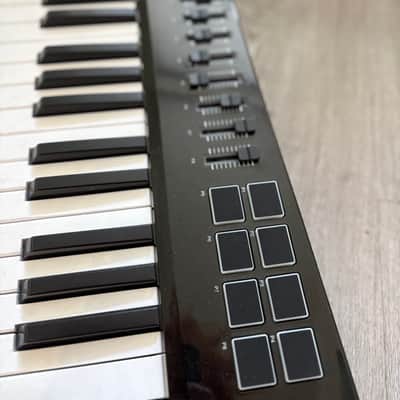 Alesis Vortex 2 Wireless Keytar USB/MIDI Controller 2010s - Black image 3