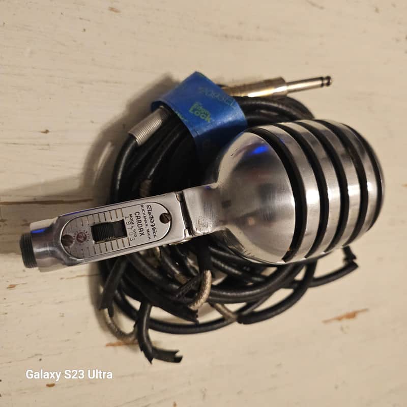 Electro Voice Model 950 image 1