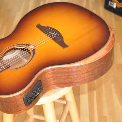LAG Tramontane T118ABCE BRS Brown Sunburst / Bevel Special Edition / Auditorium Cutaway Electro / 2412LT22950 image 6