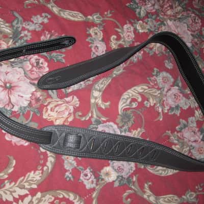 new old stock (no tags) near A+ Perri’s Leathers Ltd BM2DS Guitar Strap, 2" Reversible Black / Gray Italian Premium Leather Guitar Strap, with white double stitching, entire strap is leather padded, Adjustable Length from 42" to 56" image 10