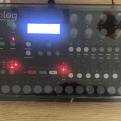 Elektron Analog Four with protective LID, excellent condition image 4