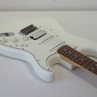 2022 Fender Player Stratocaster HSS Electric Guitar in Polar White image 8