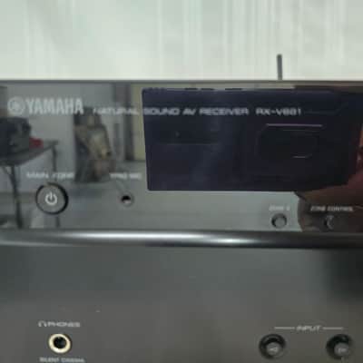Yamaha RX-V681 Receiver - BT - Remote - Phono Input - Black image 3