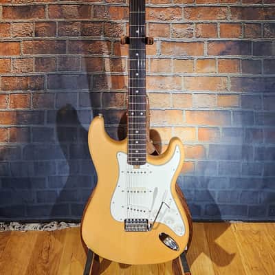 Vintage Early '80s Ventura V1006 Deluxe Natural Maple w/ Chipboard Case image 1