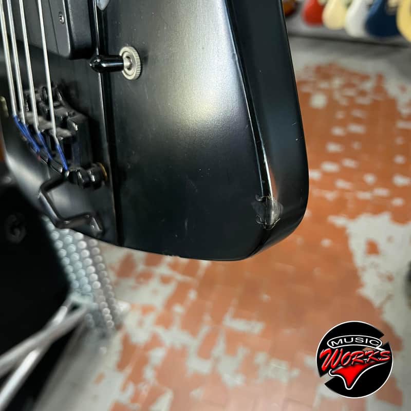 Gibson Blackbird Nikki Sixx Thunderbird | Reverb