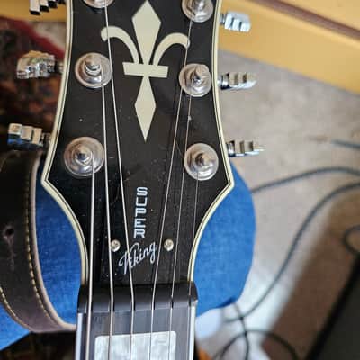Hagstrom Viking Super Sunburst image 11