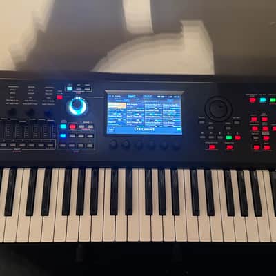 Yamaha MODX M7 – MINT – Like New – ORIGINAL BOX – No Wait – Home Use Only