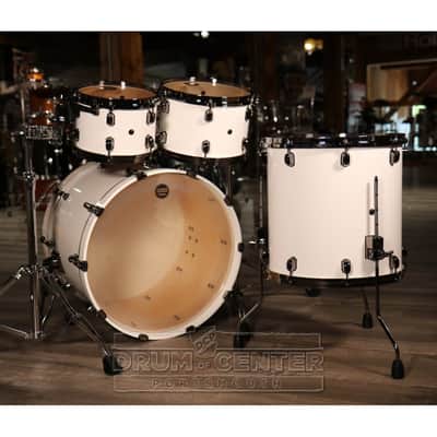 Tama Starclassic Maple 4pc Drum Set Piano White w/Black Nickel Hw image 2