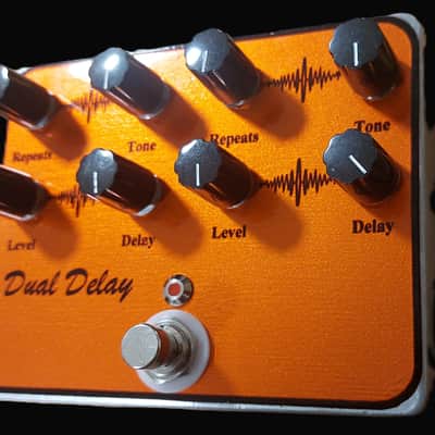Dual Delay PEDAL Handcrafted in the UK image 2