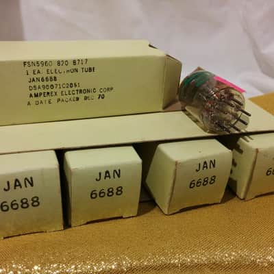 One (1) Amperex NOS IOB JAN 6688 Vacuum Tube E180F EF180 Triple Mica Black Plate Pentode 1970 image 1