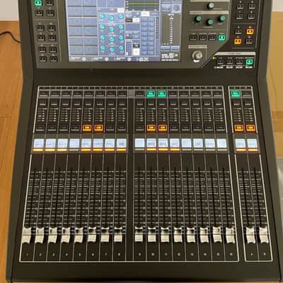 YAMAHA QL1 Digital Mixing Console EXCELlent condition with gurrantee and shipping fast image 2