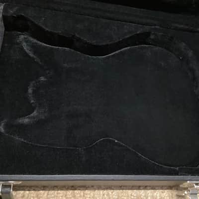 BC Rich Mockingbird Bass or Guitar case,rectangular image 8