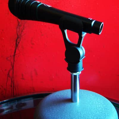 Vintage 1990's AKG D3700S Hyper Cardioid Dynamic Microphone Low Z w mic clip D1000E D190E  D3700 image 6