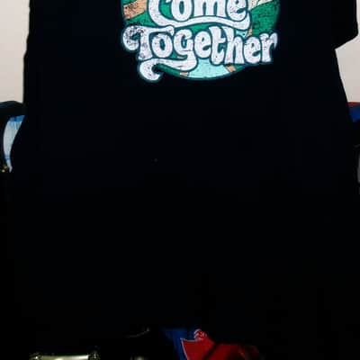 beatles related come together song title 2xl MINT 2000s tee - abbey road john paul george ringo epiphone guitar hofner bass image 2