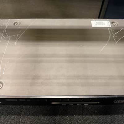 RF Venue COMBINE4 4-channel Antenna Combiner image 3