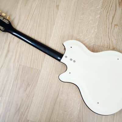 1965 Supro Martinique Val-Trol Resoglass Vintage Electric Guitar White, Valco image 15
