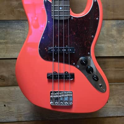 Squier Classic Vibe 60's Jazz Bass - Tahitian Coral image 2