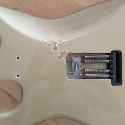 Dutchrelics Stratocaster nitro Body 2014 Shoreline Gold + Vibrato image 5