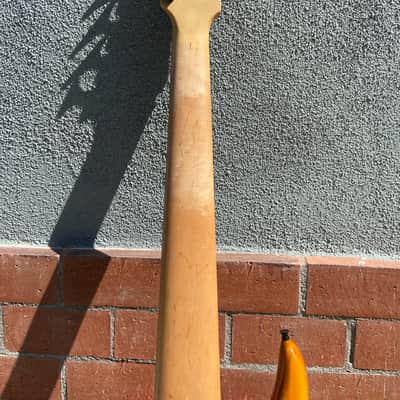 L'Dressy 7-string fretless bass. Mid-2000s - Honey image 5