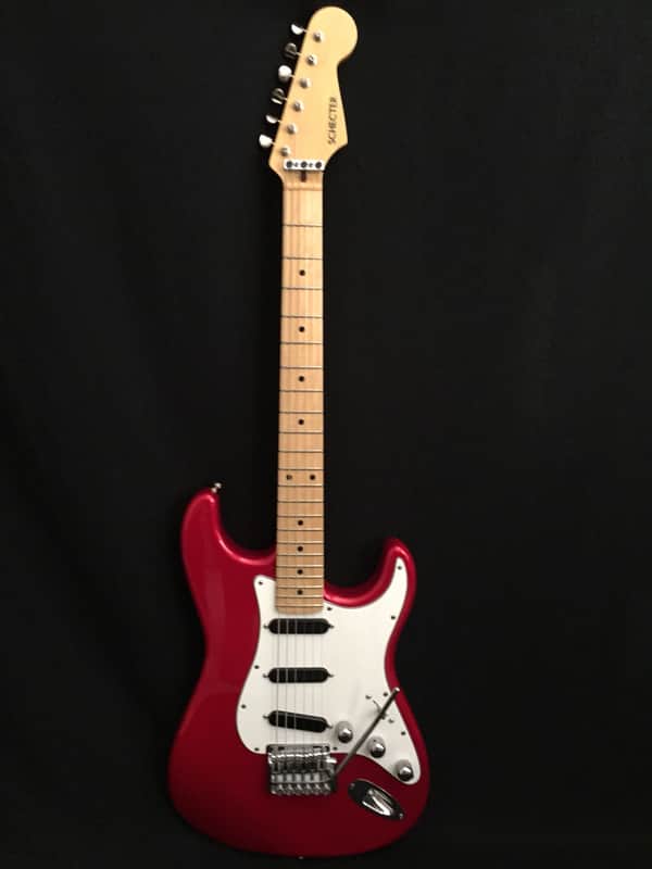 Schecter  Strat 1985 Candy apple red image 1