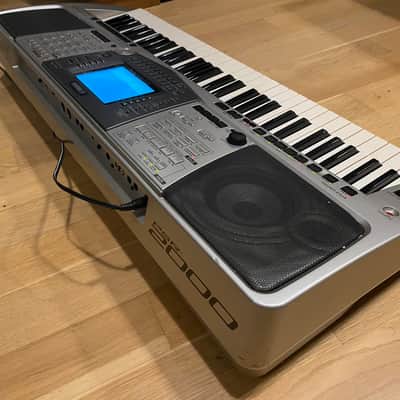 Yamaha PSR 2000 Silver Keyboard Synthesizer | Reverb