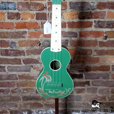 Harmony "Island Stencil" American Made RARE Soprano Ukelele (1950s, Green) image 8