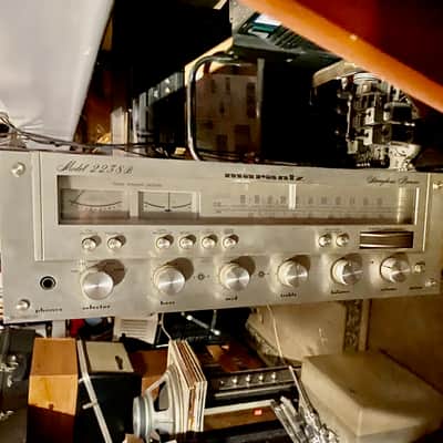 1977-79 Marantz Model 2238B Solid-State Stereo Receiver image 1