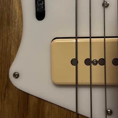 Radio Guitar Company Debut 2024 - Natural image 10