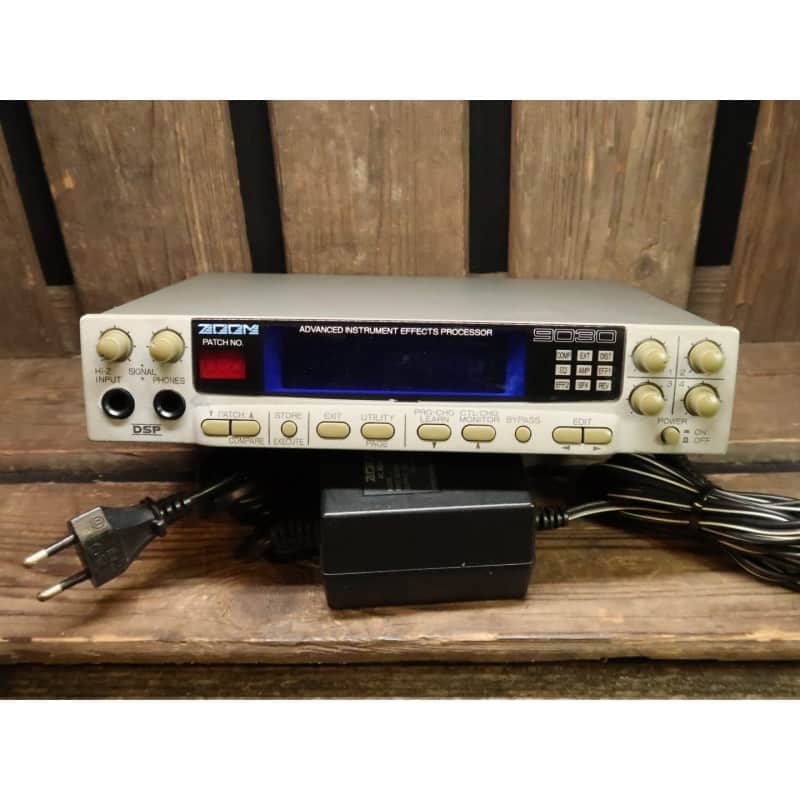 Zoom 9030 Advanced Instrument Effects Processor multi effect