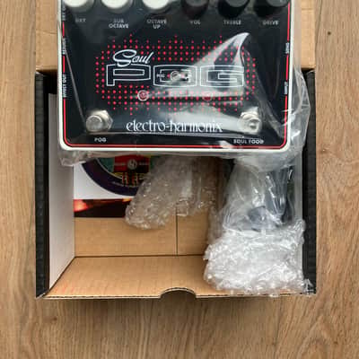 Electro-Harmonix Soul POG Soul Polyphonic Octave Generator | Reverb