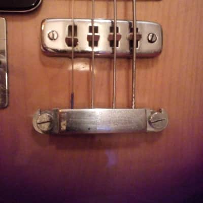 Vox Teardrop bass lefty  sunburst image 4