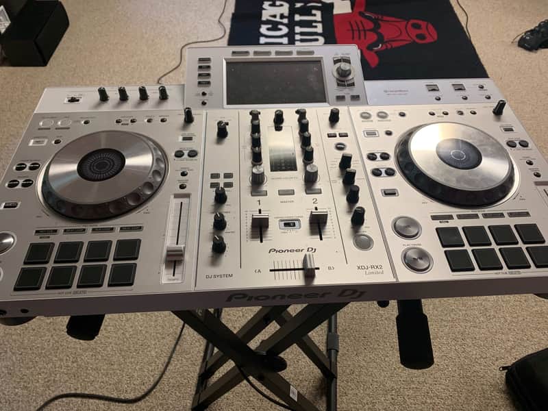 Pioneer XDJ-RX2 (WHITE) WITH MAGMA CARRY CASE 2019 | Reverb