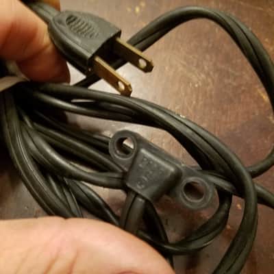 One (1) Phalo Viking Electric Disconnect Plug Power Cord Cable Non-polarized Rounded Rectangle 1958 image 3