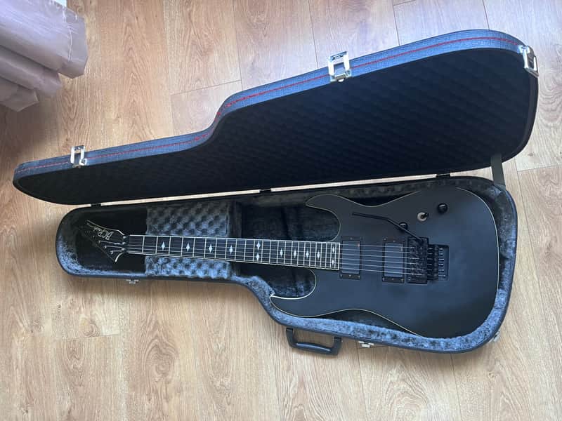 B.C Rich ASM Pro - Satin Black - With Hardcase image 1