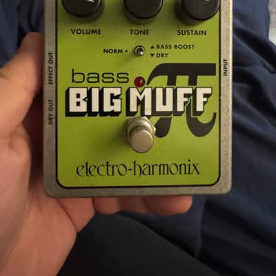 2008 - Present Electro-Harmonix Bass Big Muff Pi Distortion / Sustainer - Green image 1